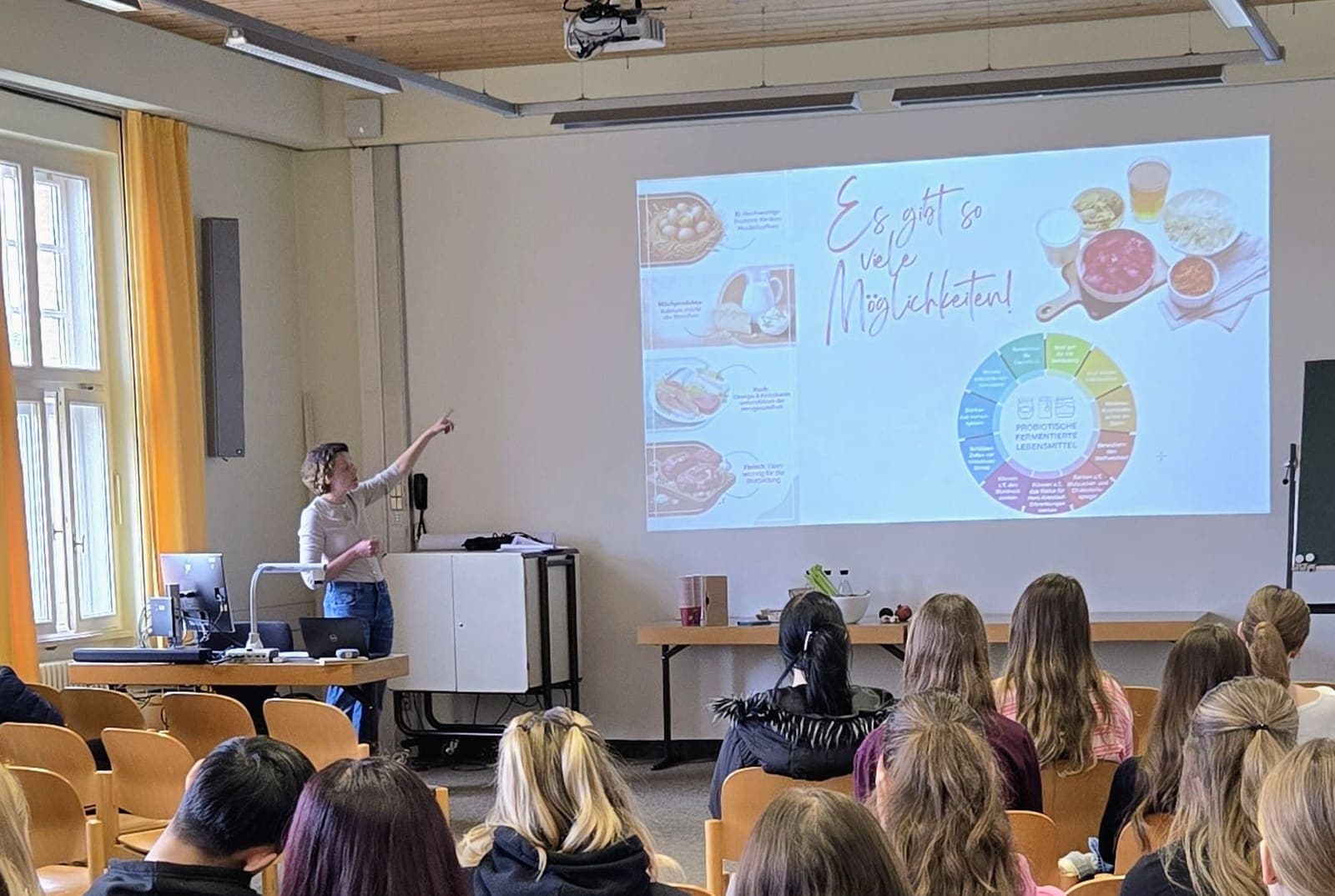 Bild 3 zum Beitrag „Ein spannender Besuch in der Matthias-von-Flurl-Schule“
