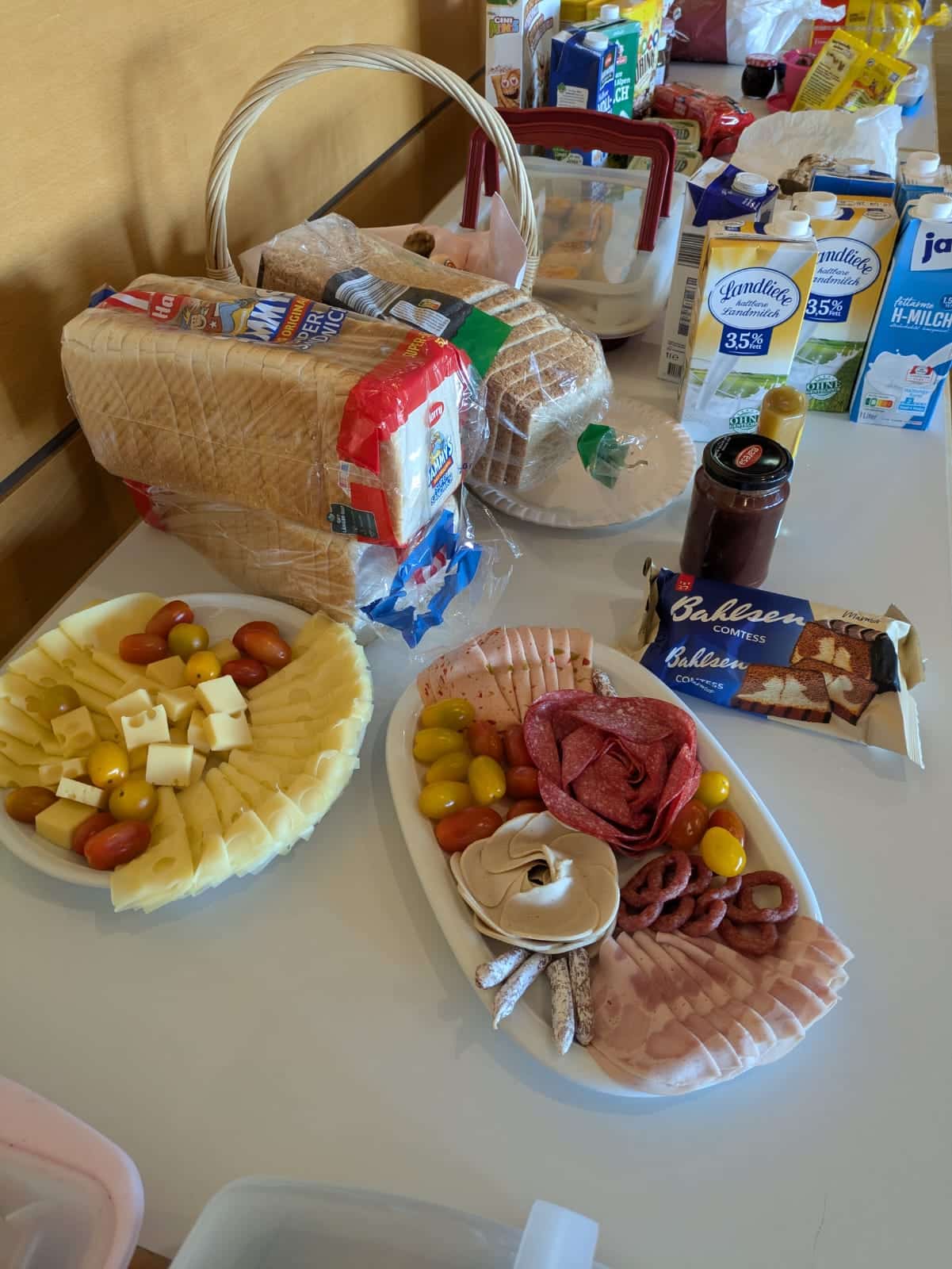 Bild 5 zum Beitrag „Traditionelles Osterfrühstück bei den Barmherzigen Brüdern“